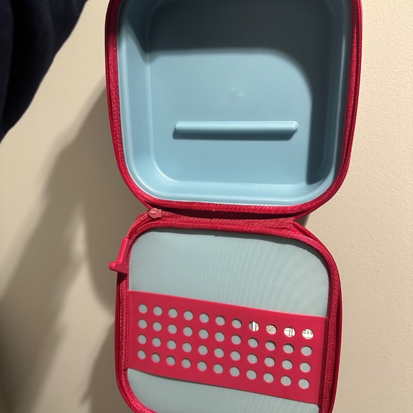 LIKE NEW Hydroflask Insulated Lunch Box - Picture 2 of 2